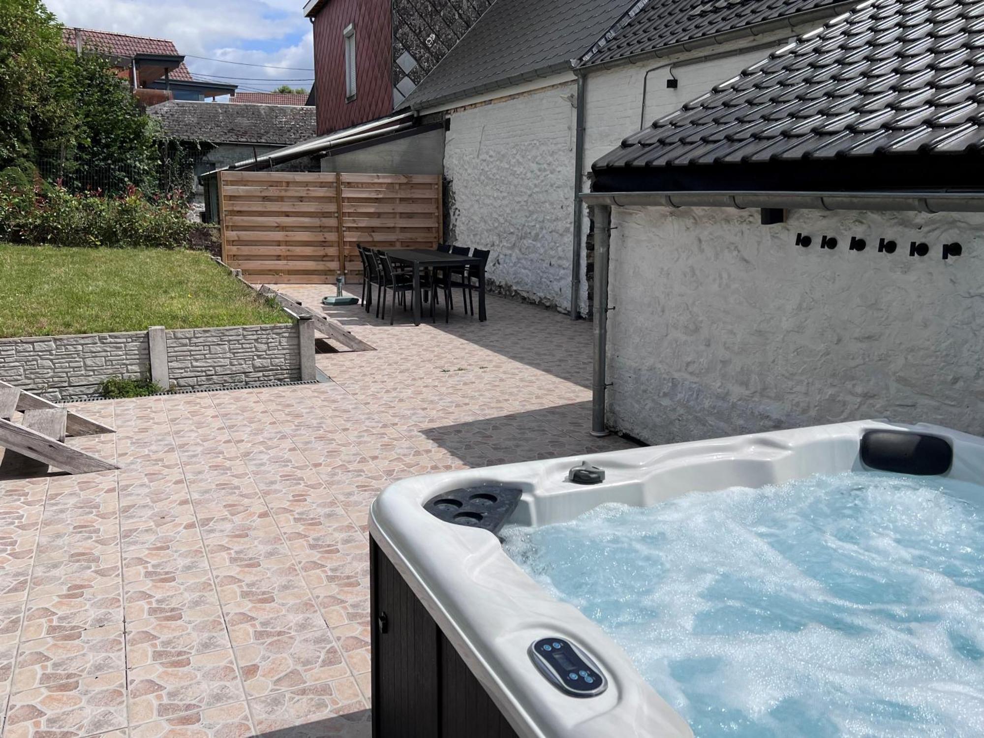 Gite Rubis - Jacuzzi - Pairi Daiza - 6 Pers 布吕热莱特 外观 照片